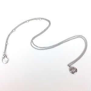 Silver tone necklace